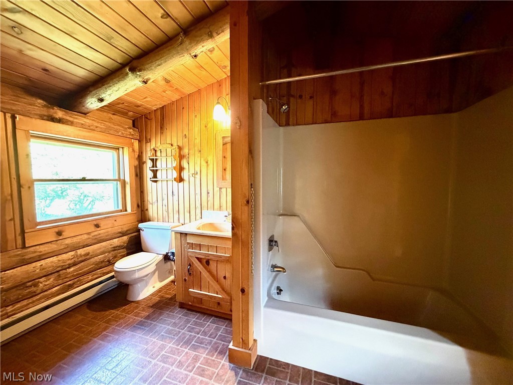 13665 Clover Lake Drive Chardon OH 44024