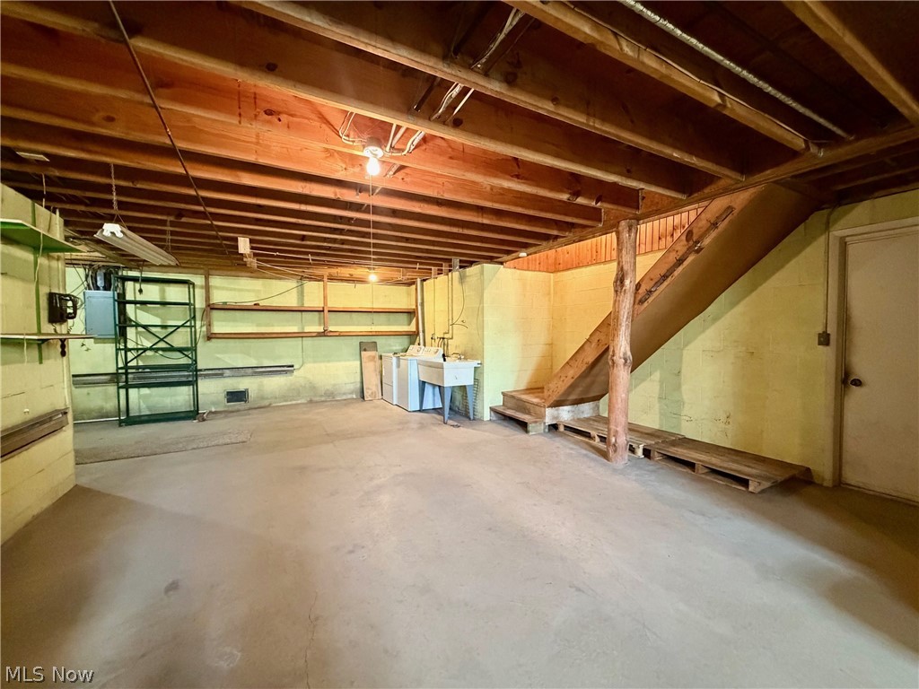 13665 Clover Lake Drive Chardon OH 44024