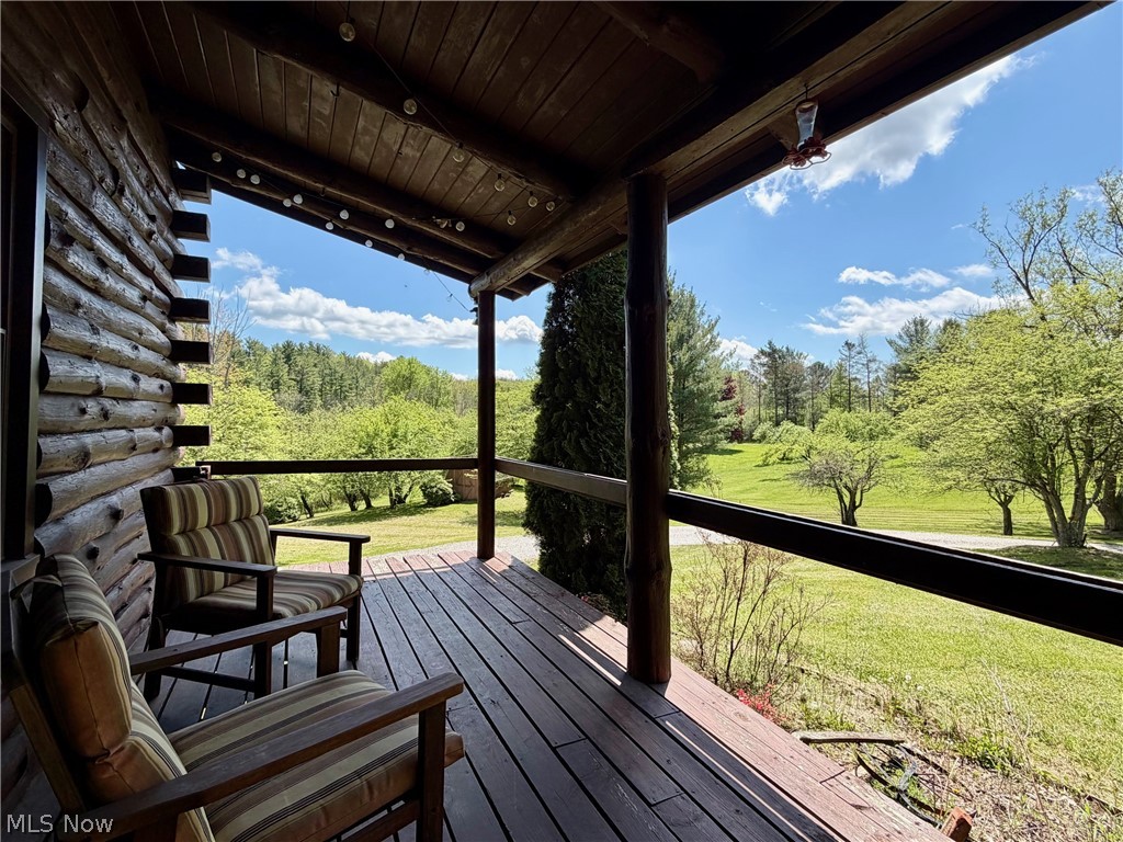 13665 Clover Lake Drive Chardon OH 44024