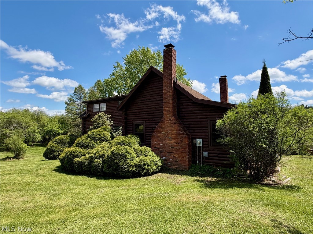 13665 Clover Lake Drive Chardon OH 44024