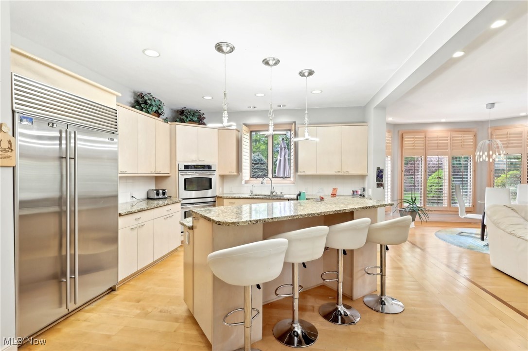 339 Aberdeen Lane Aurora OH 44202