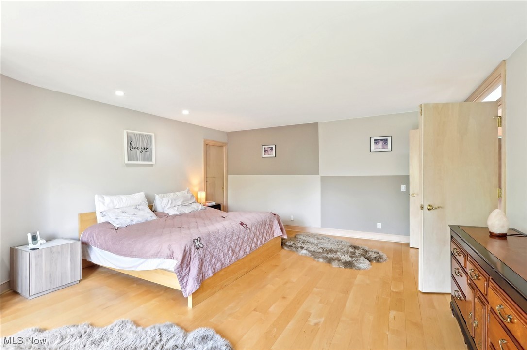 339 Aberdeen Lane Aurora OH 44202