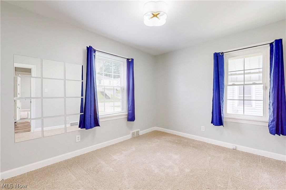 2717 Cleveland Avenue Steubenville OH 43952