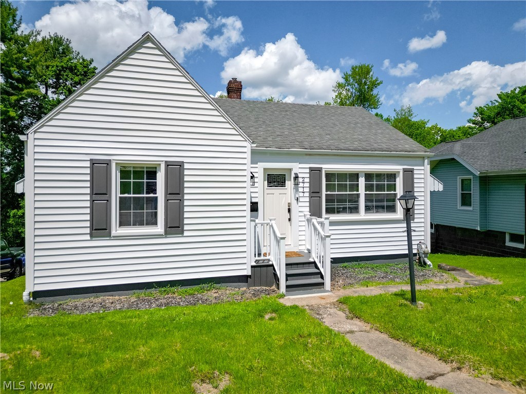 2717 Cleveland Avenue Steubenville OH 43952