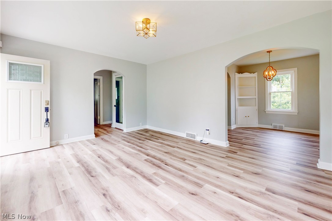 2717 Cleveland Avenue Steubenville OH 43952