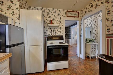 534 E Maple Street North Canton OH 44720