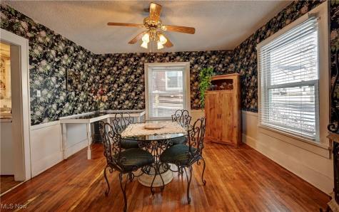 534 E Maple Street North Canton OH 44720