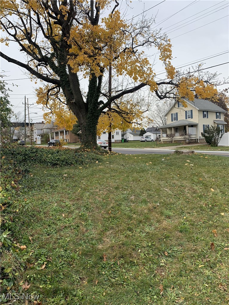 534 E Maple Street North Canton OH 44720