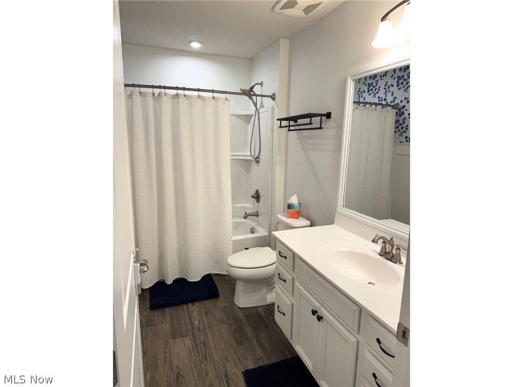 1569 Duncan Way Streetsboro OH 44241