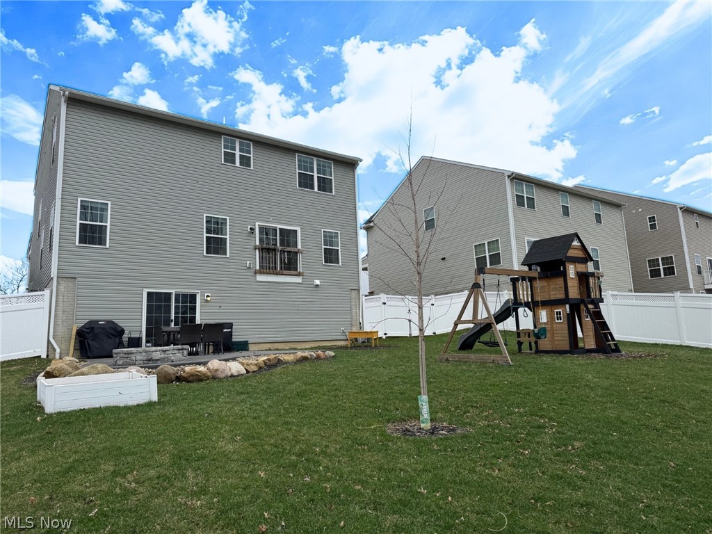 1569 Duncan Way Streetsboro OH 44241