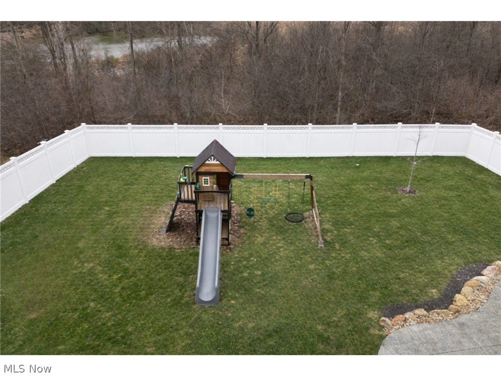 1569 Duncan Way Streetsboro OH 44241