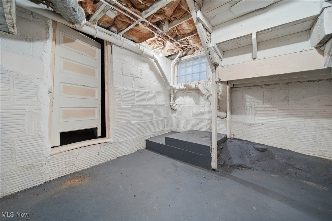 225 Cranz Place Akron OH 44310