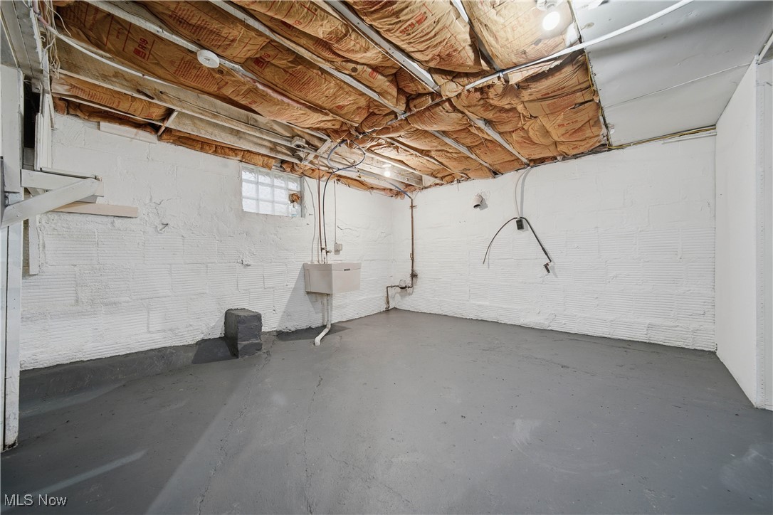 225 Cranz Place Akron OH 44310