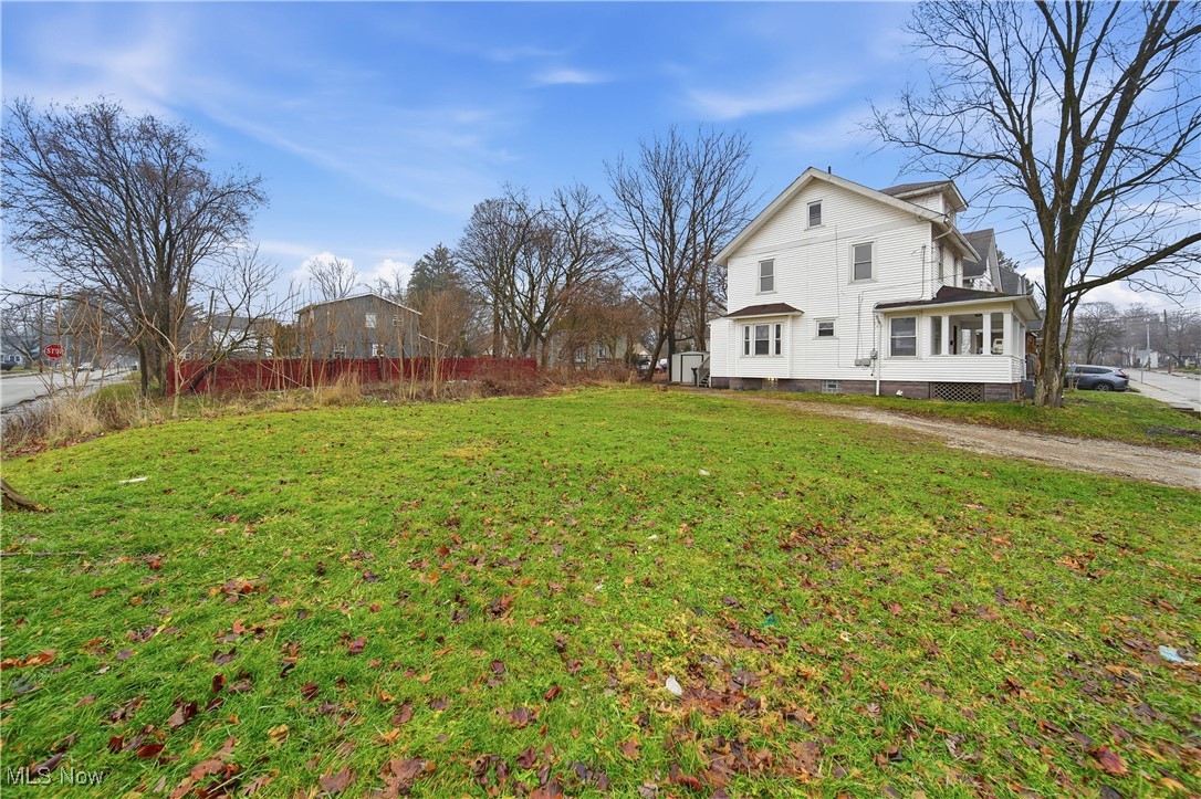 225 Cranz Place Akron OH 44310