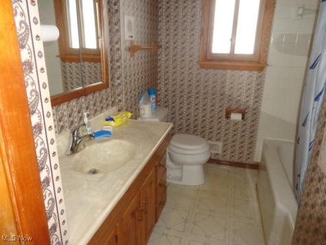 9989 Albion Road North Royalton OH 44133