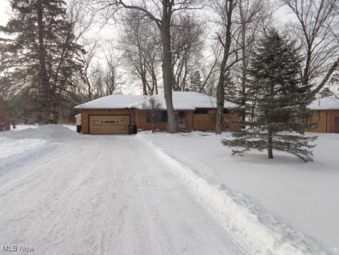 9989 Albion Road North Royalton OH 44133