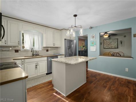30901 North Court North Olmsted OH 44070
