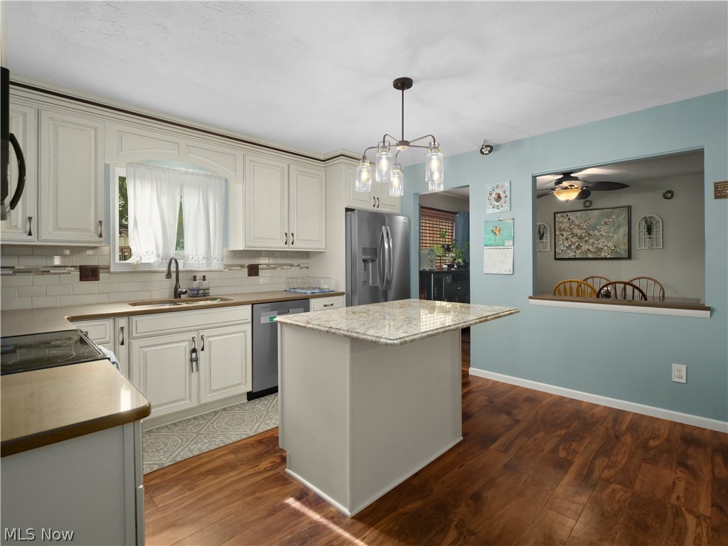 30901 North Court North Olmsted OH 44070