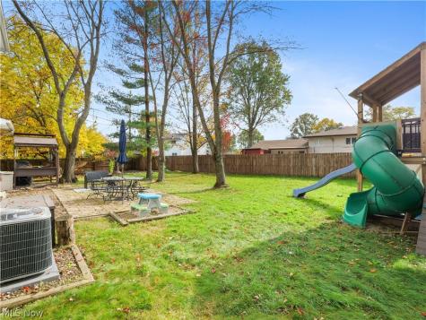 30901 North Court North Olmsted OH 44070
