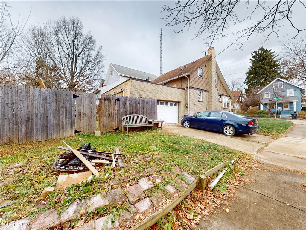 2304 14th Street SW Akron OH 44314