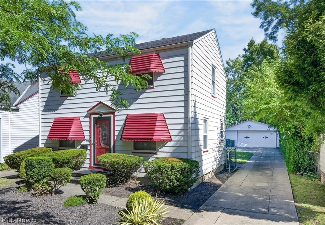 19623 Libby Road Maple Heights OH 44137