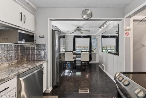 19623 Libby Road Maple Heights OH 44137