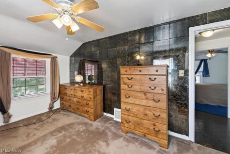 19623 Libby Road Maple Heights OH 44137