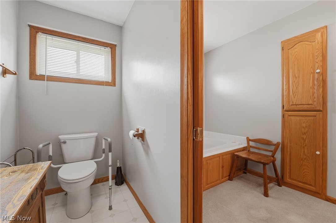 28 Lake Park Road Conneaut OH 44030