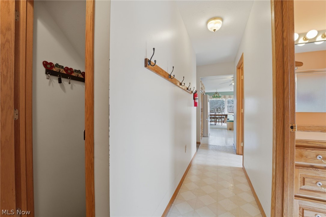 28 Lake Park Road Conneaut OH 44030