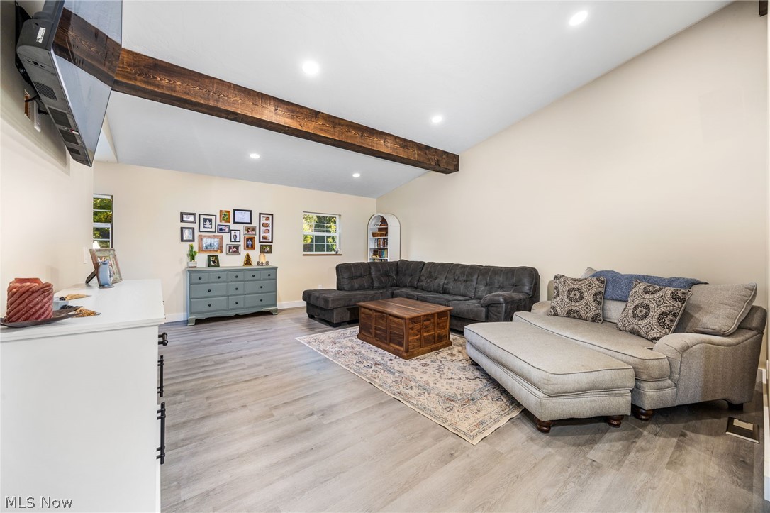 3350 Easton Road Norton OH 44203