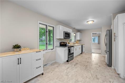 12817 Patricia Drive North Royalton OH 44133