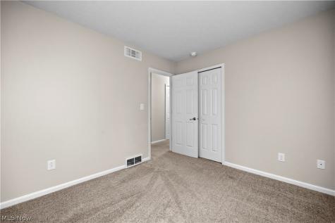 12817 Patricia Drive North Royalton OH 44133
