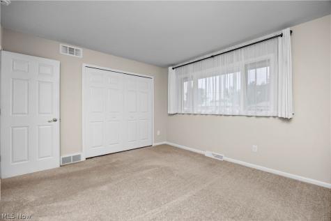 12817 Patricia Drive North Royalton OH 44133