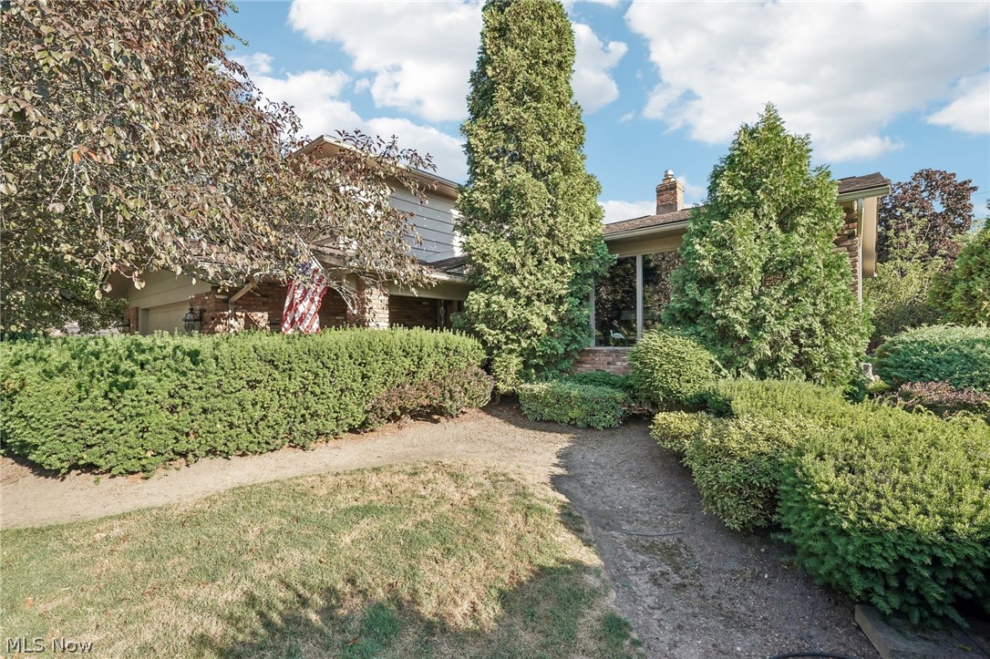 5362 Harleston Drive Lyndhurst OH 44124