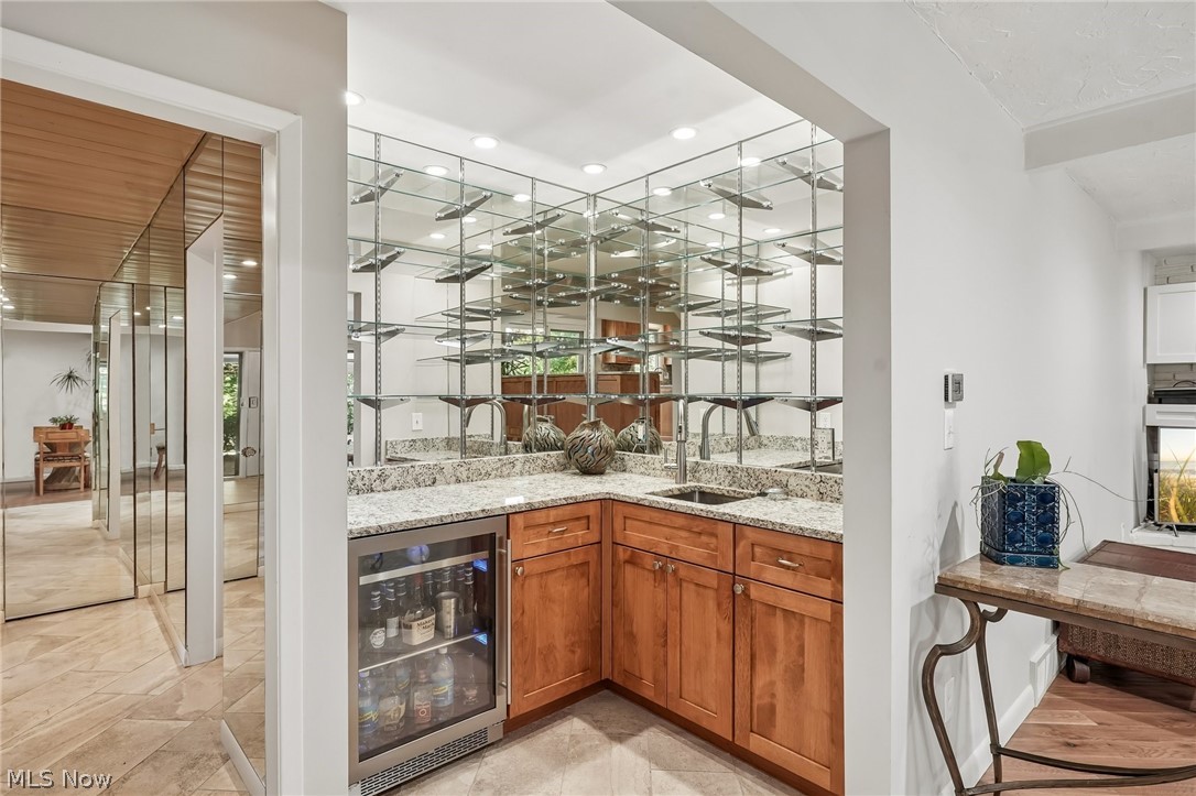 5362 Harleston Drive Lyndhurst OH 44124