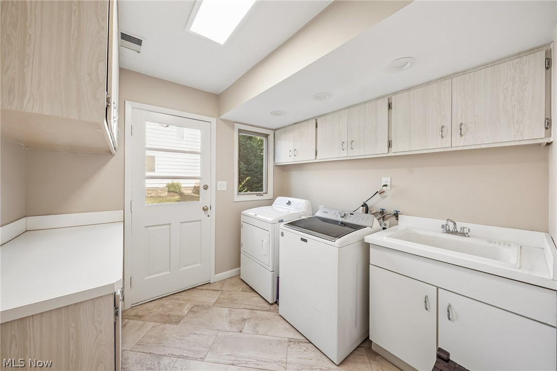 5362 Harleston Drive Lyndhurst OH 44124