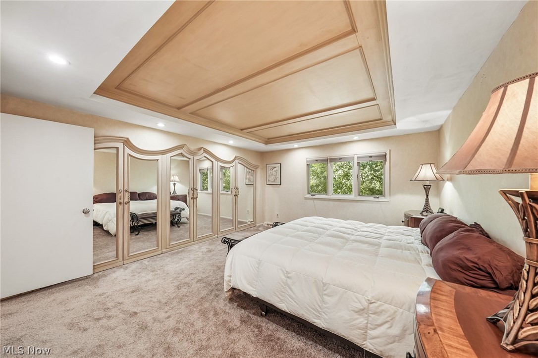 5362 Harleston Drive Lyndhurst OH 44124