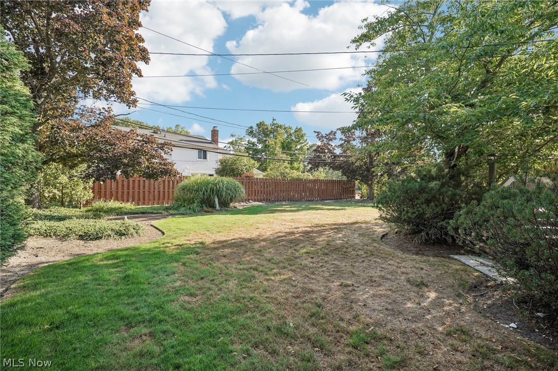 5362 Harleston Drive Lyndhurst OH 44124