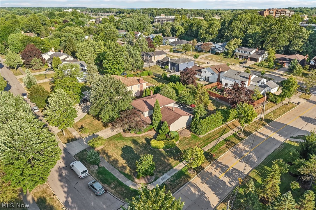 5362 Harleston Drive Lyndhurst OH 44124