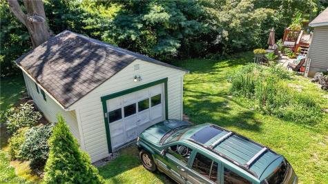 1612 Old Columbus Road Wooster OH 44691
