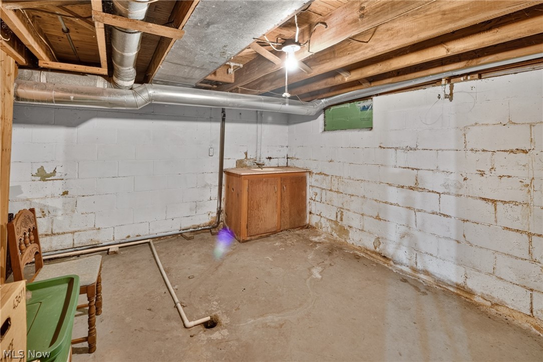 1612 Old Columbus Road Wooster OH 44691