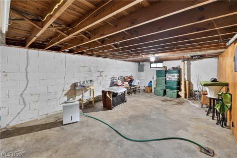 1612 Old Columbus Road Wooster OH 44691