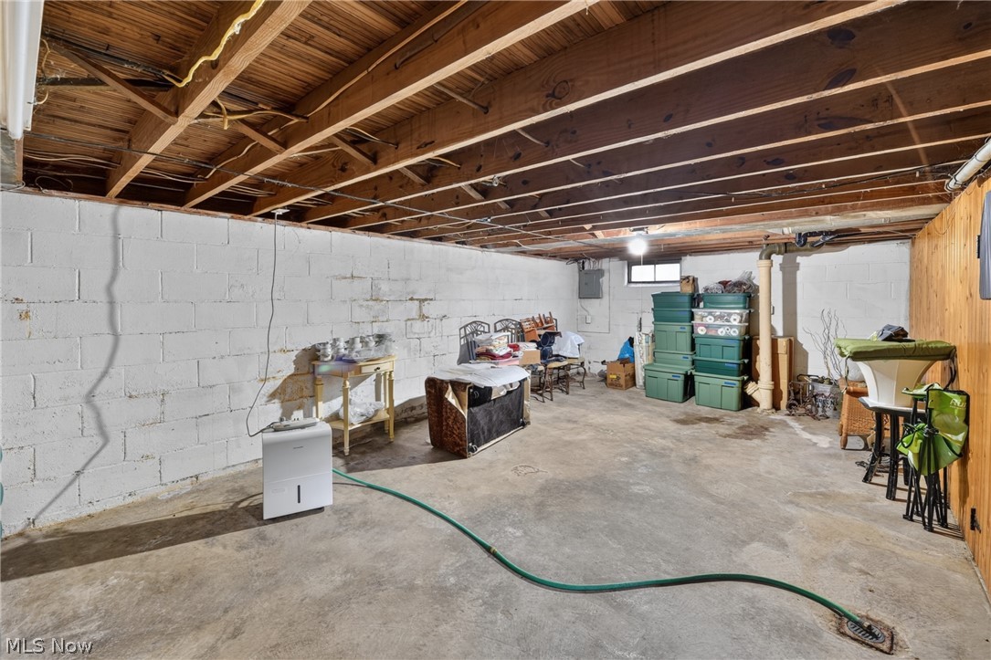 1612 Old Columbus Road Wooster OH 44691