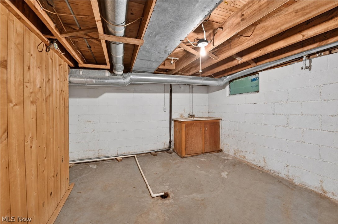 1612 Old Columbus Road Wooster OH 44691