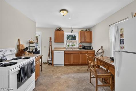 1612 Old Columbus Road Wooster OH 44691