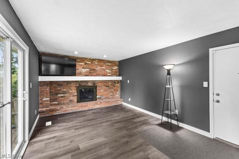 1330 Apache Pass Streetsboro OH 44241