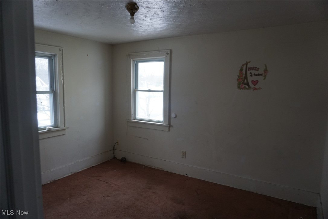 1088 Packard Drive Akron OH 44320