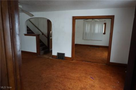 1088 Packard Drive Akron OH 44320