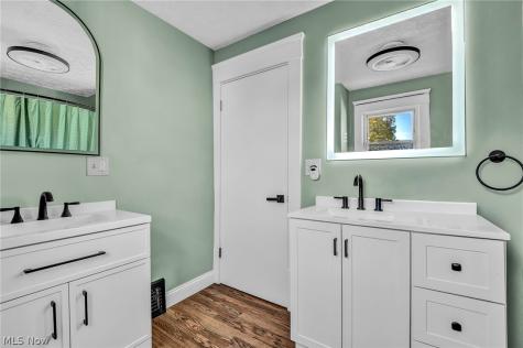 278 Shawnee Path Akron OH 44305