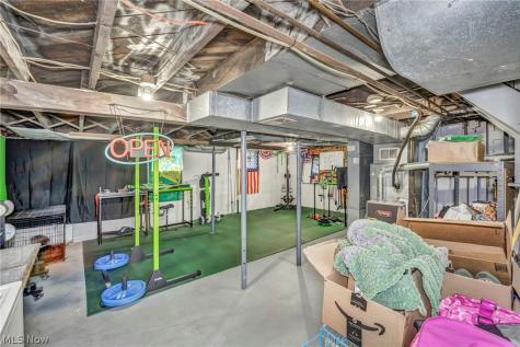 278 Shawnee Path Akron OH 44305